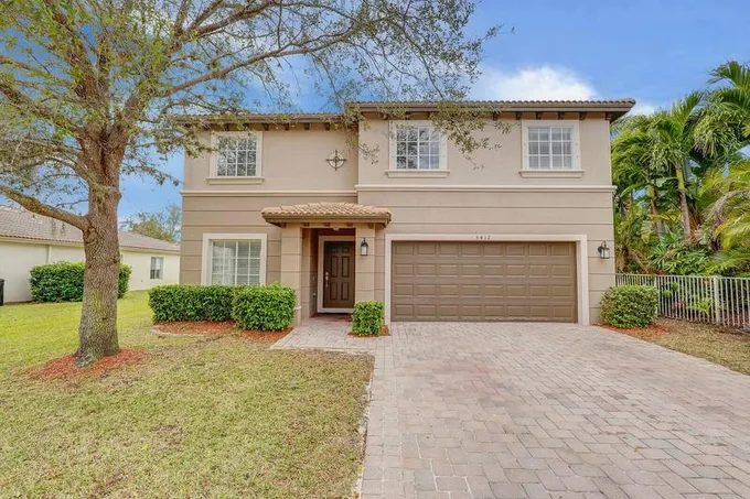 5412 Southeast Graham Drive, Stuart, FL 34997 for Sale