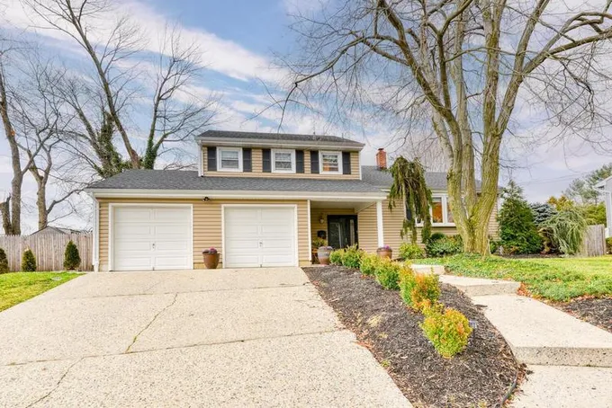 211 North Moetz Drive, Milltown, NJ 08850 for Sale