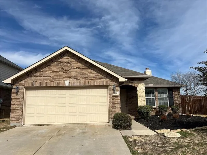 300 Chalkstone Drive, Fort Worth, TX 76131 for Rent