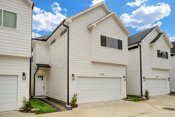 1220 Mc Neil St, Houston, TX 77009 for Sale