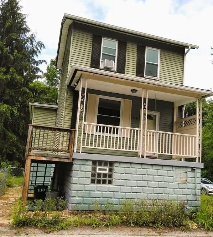 110 Leneake St, Wilkins Township, PA 15145 - MLS 1639062 for Sale