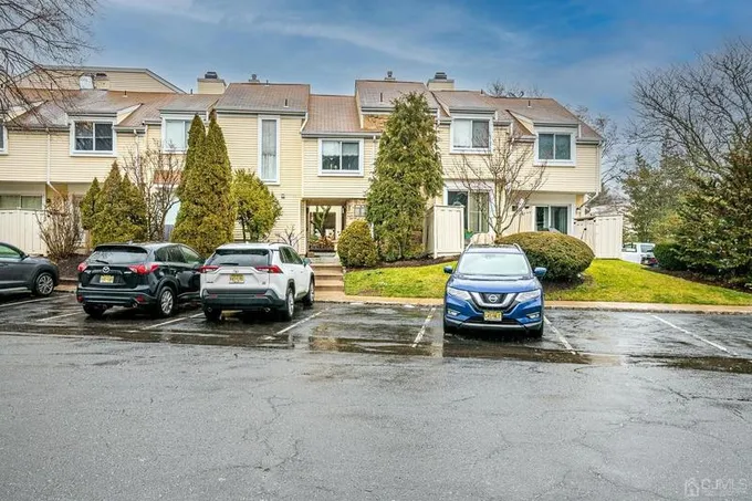 New Brunswick, Middleinteraction County, NJ House for sale Property ID: 418695753