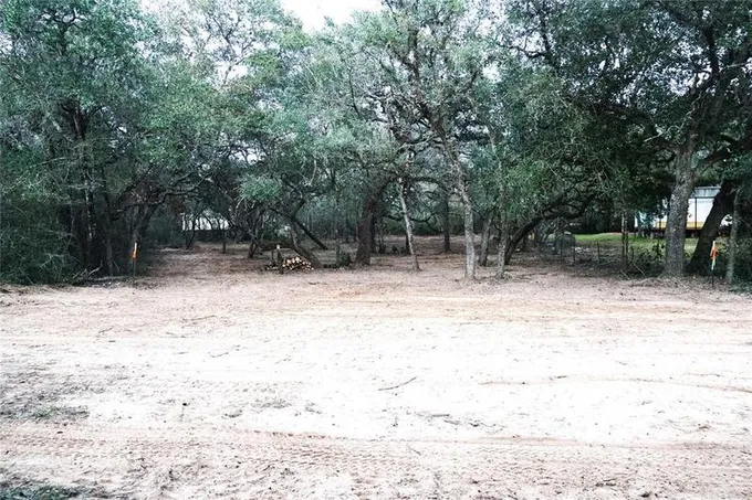 TBD East 1st Street, Sheridan, TX 77475 for Sale