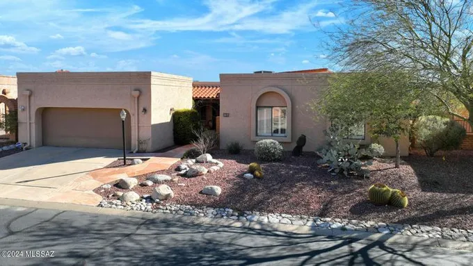 4210 N CAMINO FERREO, Tucson, AZ 85750 Single Family Residence For Sale  MLS# 22401494