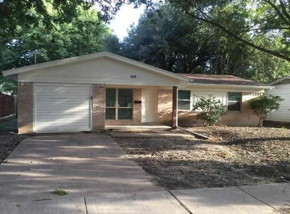 1839 Wynn Terrace - Arlington, TX 76010 - Home For Rent