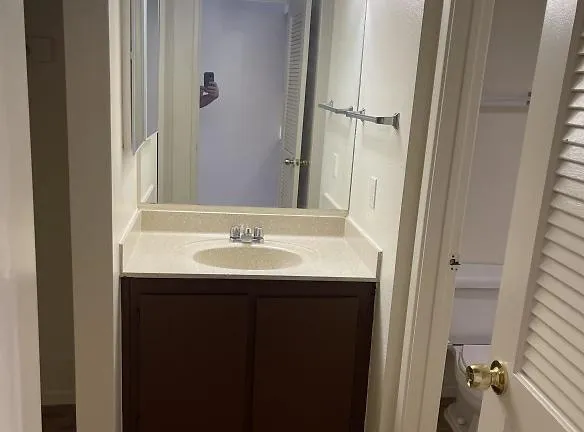 2540 N 51st Ave unit 109 - Phoenix, AZ 85035 - Home For Rent