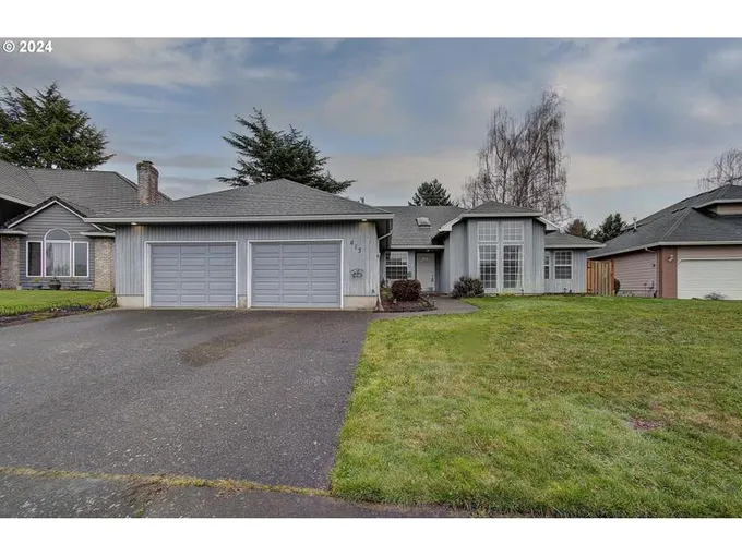 613 E DONALD CT, Newberg OR 97132 for Sale