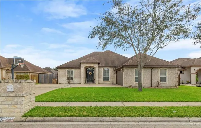 3010 LESLIE ST, Edinburg, TX 78539 Single Family Residence For Sale  MLS# 427079
