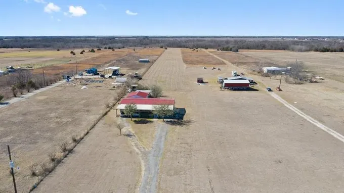 342 County Road 2146, Greenville, TX 75402 for Sale