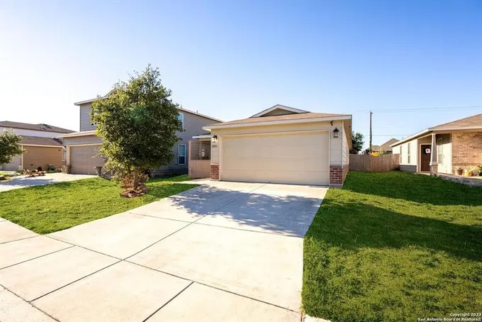 12216 AMBER VISTA, San Antonio, TX 78254-6351 for Sale