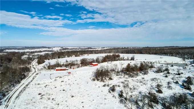 30948 SPRING VALLEY RD, Davis City, IA 50065 Single Family Residence For Sale  MLS# 687761