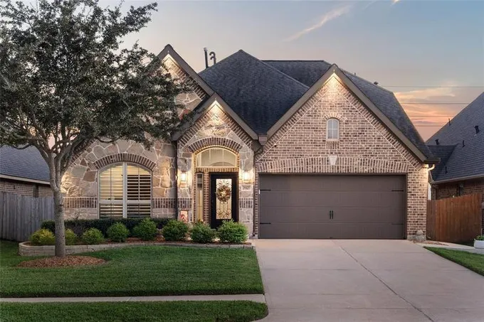 29327 Wood Lily Drive, Katy, TX 77494 for Sale