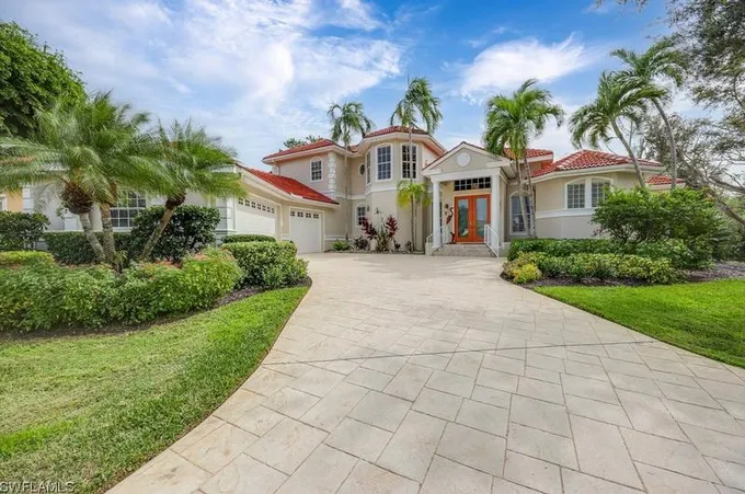 13871 Blenheim Trail Rd, Fort Myers, FL 33908 - MLS 223075010 for Sale