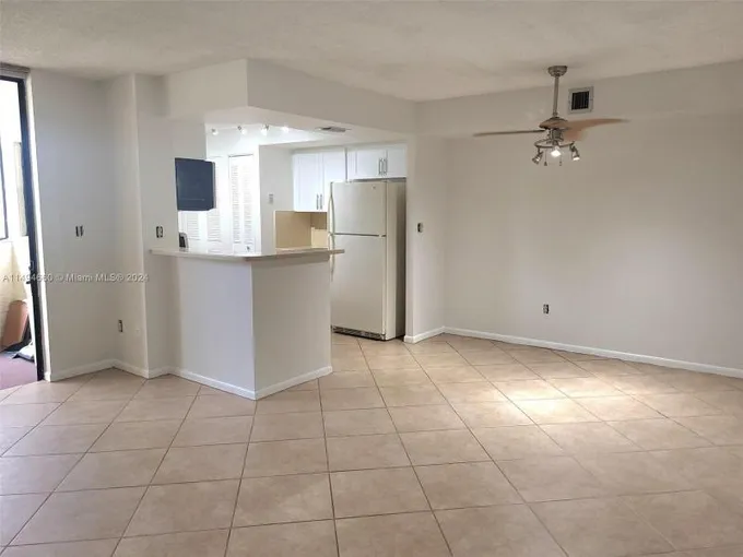 6800 Cypress Road, Unit 405, Plantation, FL 33317 for Rent