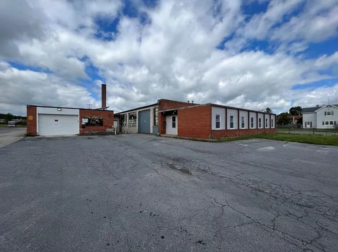 664 Edgewood Ave, Somerset Boro, PA 15501 - MLS 1624304 for Sale