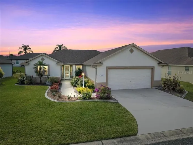 12150 Southeast 172nd Lane, Summerfield, FL 34491 for Sale