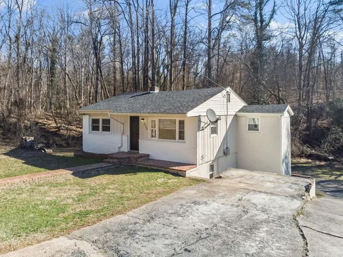 Martinsville, Henry County, VA House for sale Property ID: 418722398