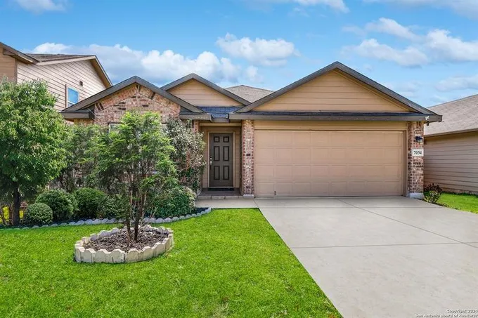 7034 PANDORA WAY, San Antonio, TX 78252-4403 for Sale