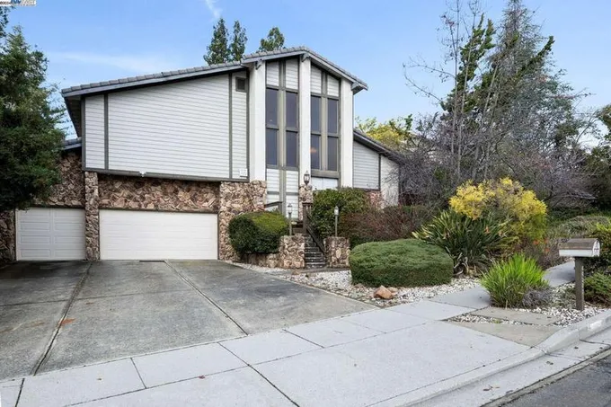 44577 Parkmeadow Dr, Fremont, CA 94539  625179881 for Sale