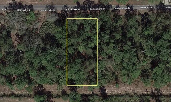 913 Indian Lake Dr, Indian Lake Estates, FL 33855 - MLS T3497905 for Sale