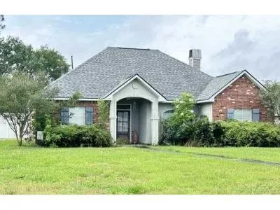 Lakepoint Dr for Sale