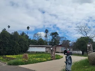 Park Hill Dr for Sale