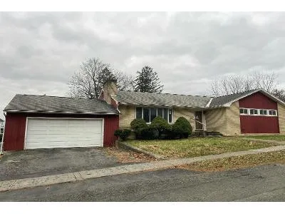 S Clement Ave for Sale