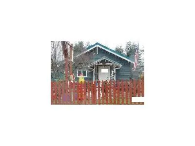 Queen Ave for Sale