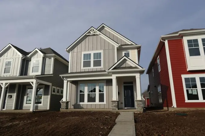 334 STEEPLES BLVD, Indianapolis, IN 46222 Single Family Residence For Sale  MLS# 21959153