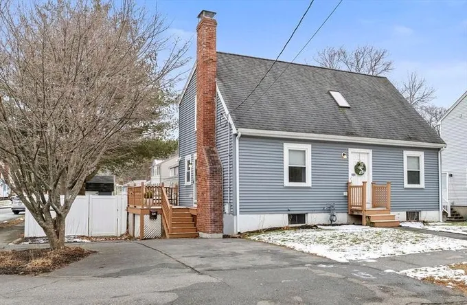Peabody, Esinteraction County, MA House for sale Property ID: 418854008