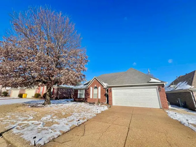 6982 Luxor Lane, Cordova, TN 38018 for Sale