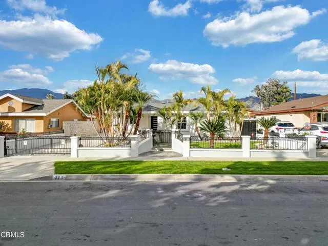 325 E DIXON ST, Azusa, CA 91702 Single Family Residence For Sale  MLS# P1-16474