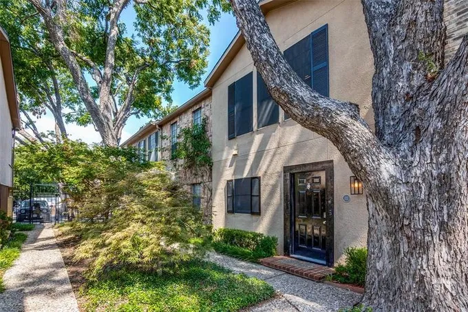 3320 Reagan Street, Unit 111, Dallas, TX 75219 for Sale