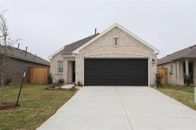 17524 Grand Fir Ln, New Caney, TX 77357 for Sale