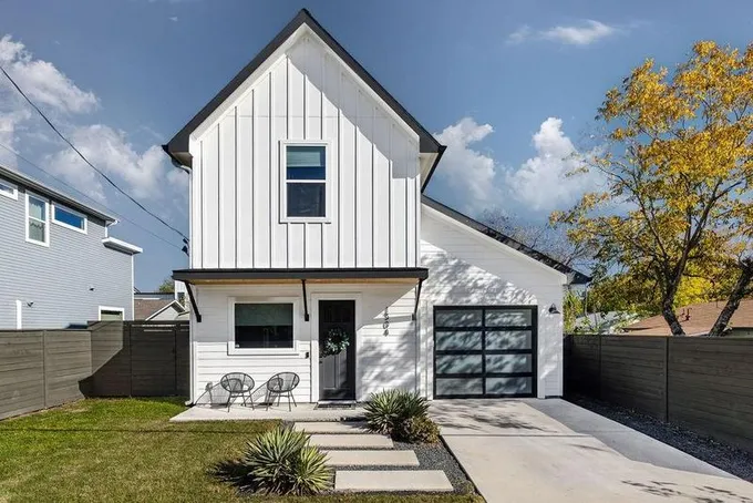 1304 Dale Dr, Austin, TX 78757 for Sale