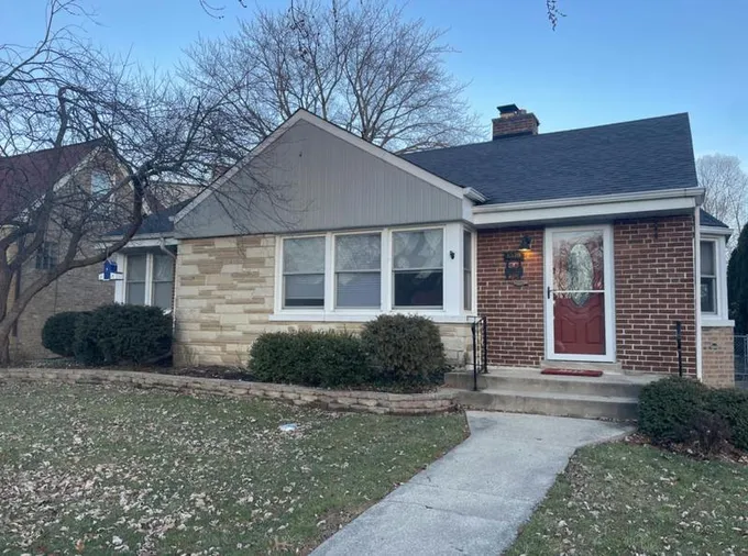 8539 SPRINGFIELD AVE, Skokie, IL 60076 Single Family Residence For Sale  MLS# 11962615