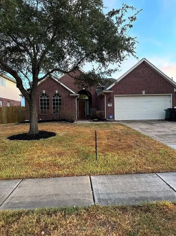 19730 Logan Briar Dr, Tomball, TX 77375 - MLS 12879985 for Sale