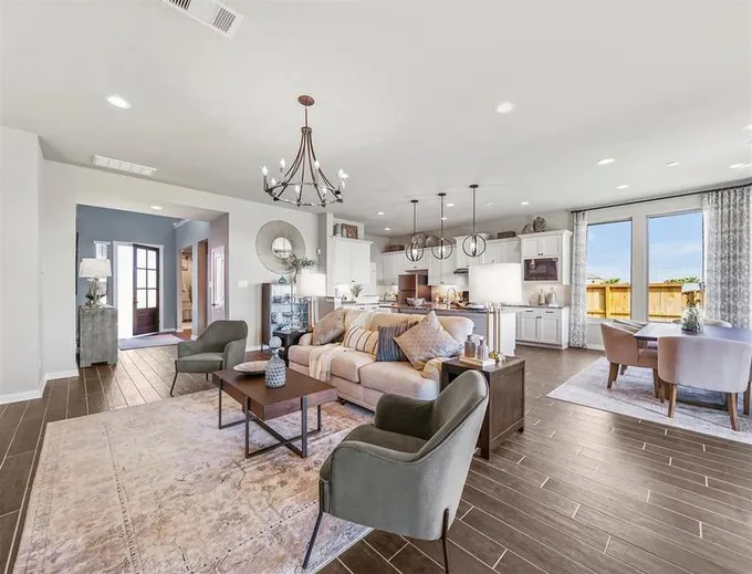 2525 Seneca Lake Dr, Texas City, TX 77568 for Sale