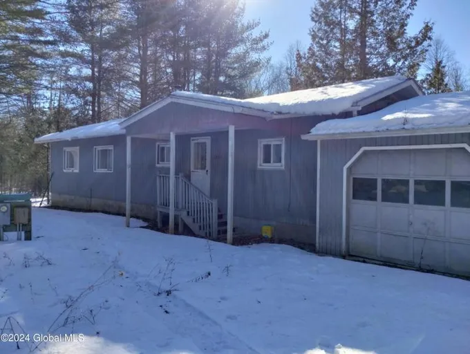 1277 WHITE CHURCH RD, Crown Point, NY 12928 Farm For Sale  MLS# 202411675 for Rent