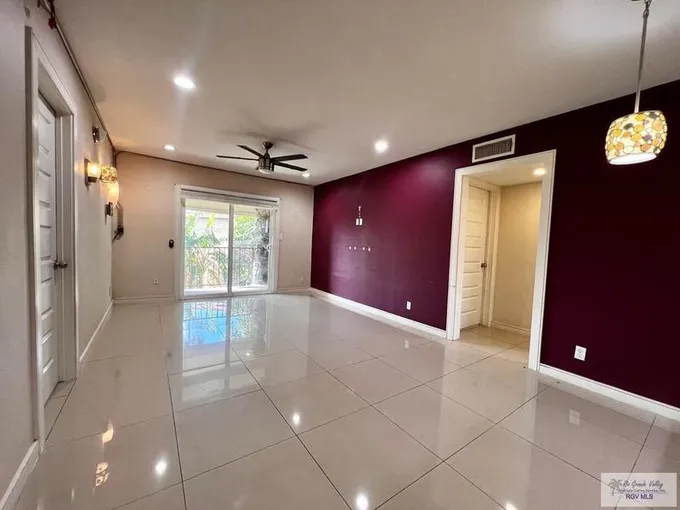 1900 E Elizabeth St 8B, BROWNSVILLE, TX 78520 for Sale