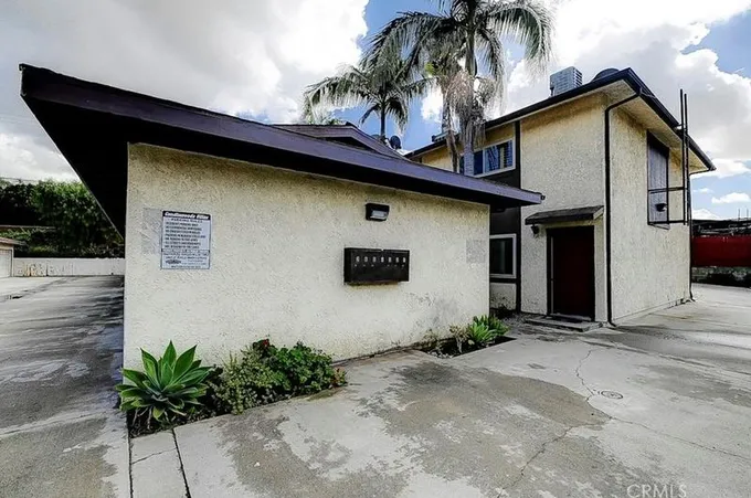 11735 Valley View Ave #1A, Whittier, CA 90604 - MLS OC24025222 for Sale