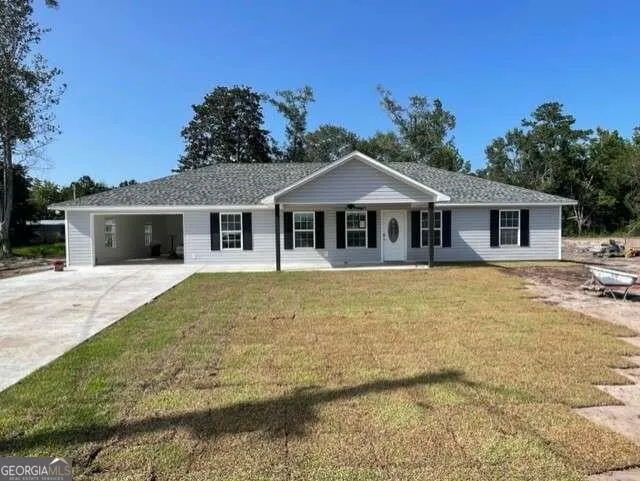 355 Hawks Landing Drive, Waynesville, GA 31566 for Sale