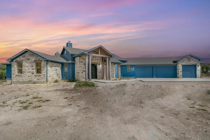 1337 Axis Circle, Fredericksburg, TX 78624 for Sale
