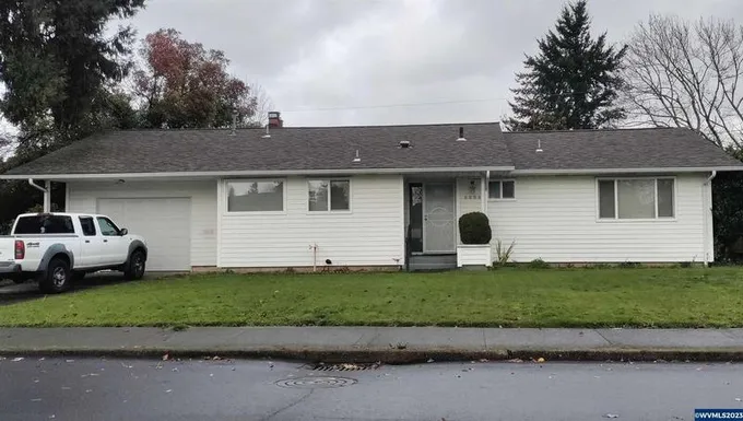 2555 Northgate Av NE, Salem, OR 97301  613314695