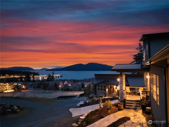 1509 HARBOR VIEW CT, Anacortes, WA 98221 Single Family Residence For Sale  MLS# 2193391