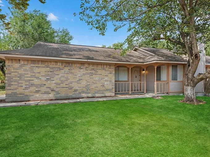 23526 Tree House Ln, Spring, TX 77373 for Rent
