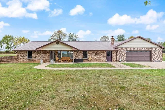 4461 Hazel Run Road, Bonne Terre, MO 63628 for Sale