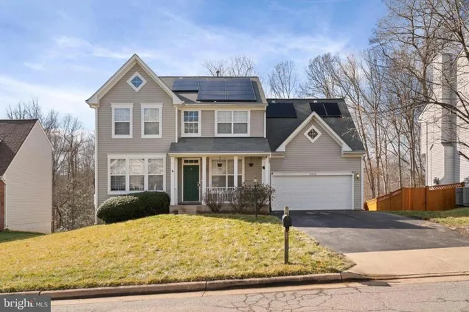 14956 GRASSY KNOLL CT, WOODBRIDGE, VA 22193 Single Family Residence For Sale  MLS# VAPW2064238