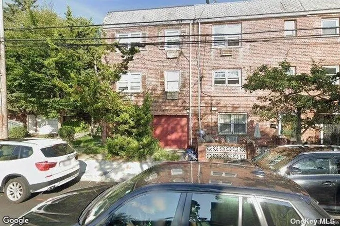 Rego Park, Queens County, NY House for sale Property ID: 418740218