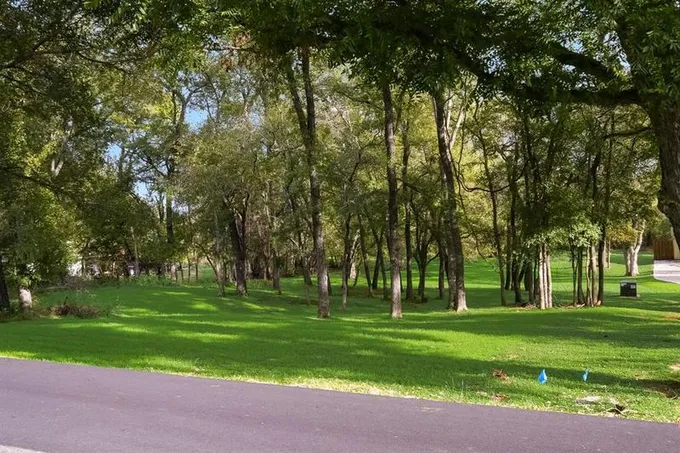 9502 Bellechase Rd, Granbury, TX 76049 for Sale